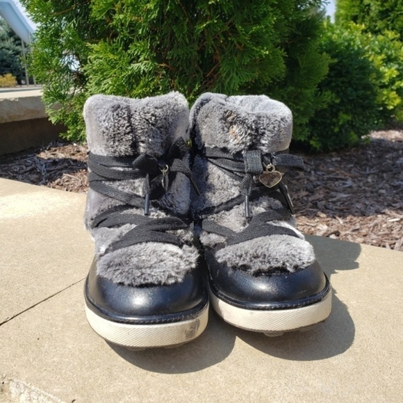 Stuart Weitzman Ariana Snow Boot Gray/Black 4 - Picture 4 of 7
